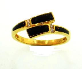18KY Black Coral Ring with Diamonds