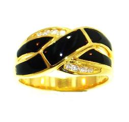 18KY Black Coral Ring with Diamonds