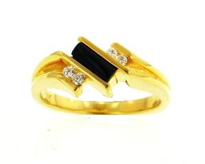 18KY Black Coral Ring with Diamonds